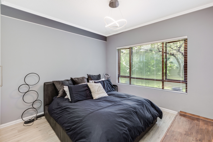 To Let 2 Bedroom Property for Rent in Fourways Gauteng