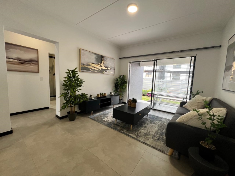 To Let 2 Bedroom Property for Rent in Fourways Gauteng