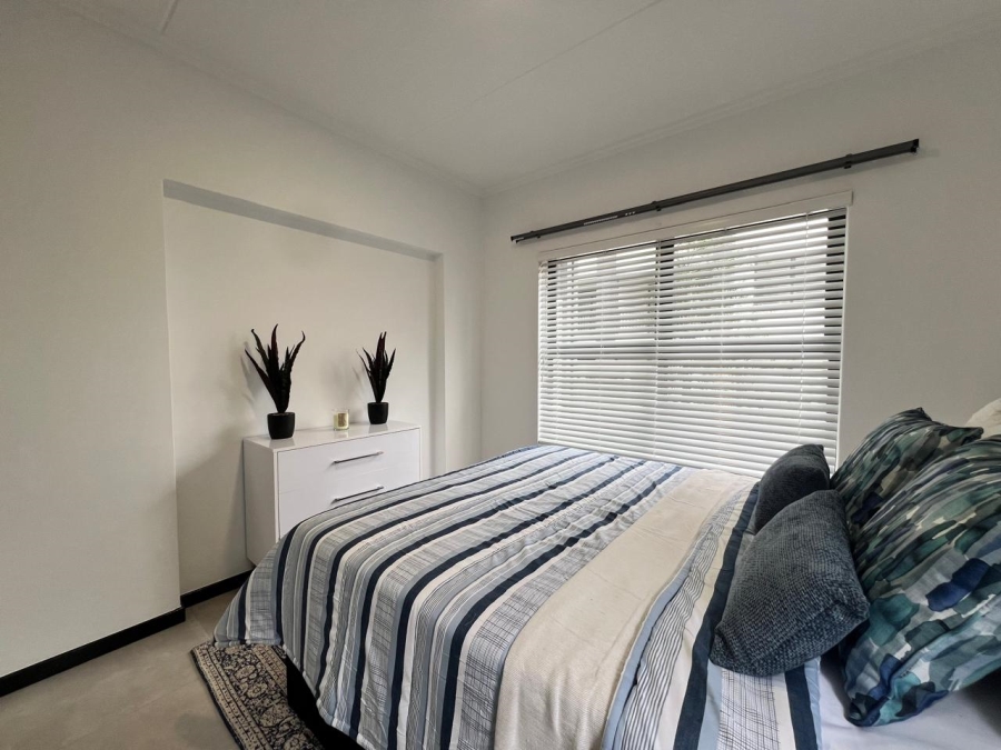 To Let 2 Bedroom Property for Rent in Fourways Gauteng