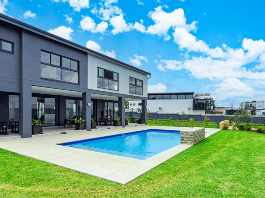 To Let 2 Bedroom Property for Rent in Fourways Gauteng