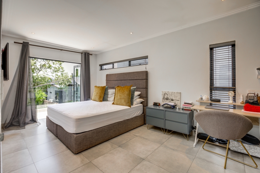 To Let 3 Bedroom Property for Rent in Bryanston Gauteng