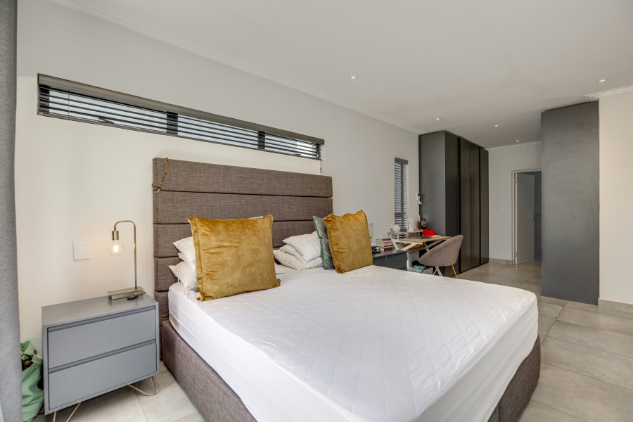 To Let 3 Bedroom Property for Rent in Bryanston Gauteng