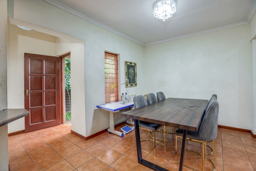 3 Bedroom Property for Sale in Douglasdale Gauteng