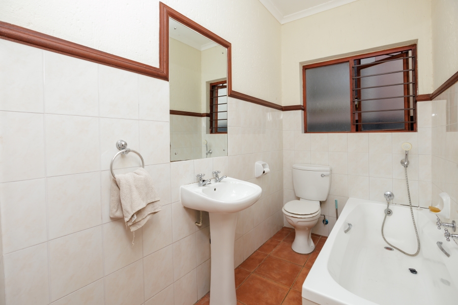 3 Bedroom Property for Sale in Douglasdale Gauteng
