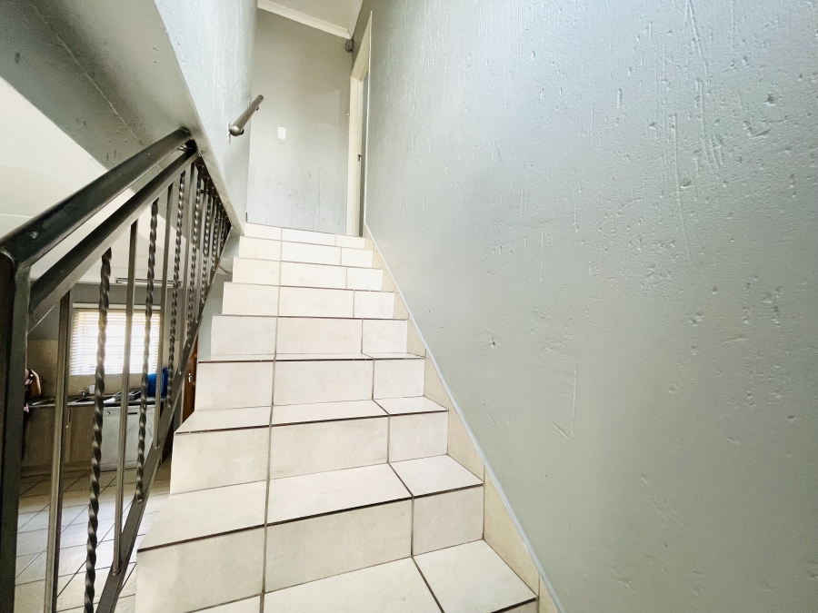 To Let 3 Bedroom Property for Rent in Wilgeheuwel Gauteng