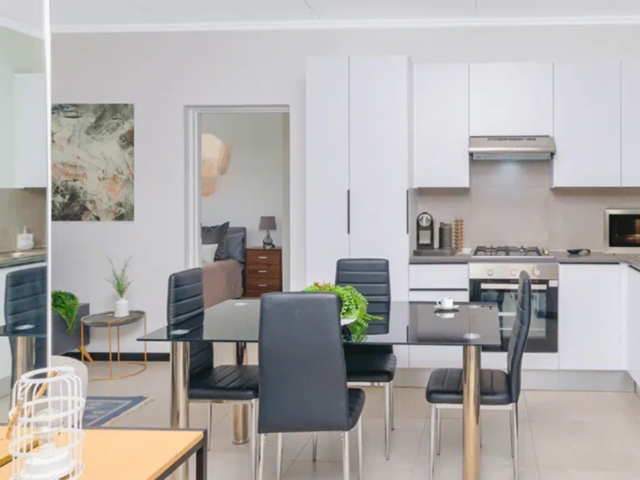 To Let 2 Bedroom Property for Rent in Broadacres Gauteng