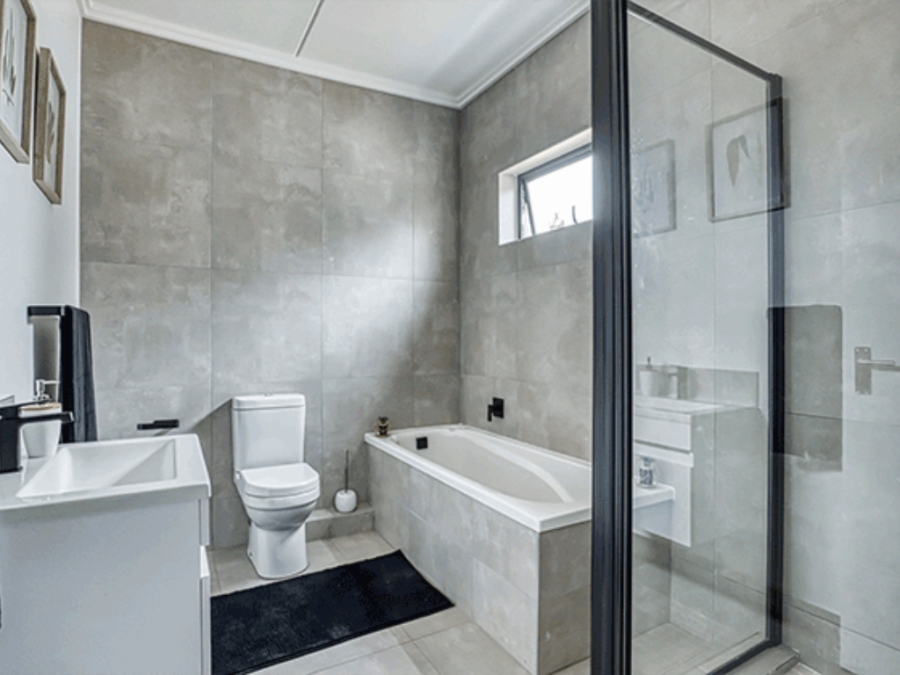 To Let 2 Bedroom Property for Rent in Broadacres Gauteng