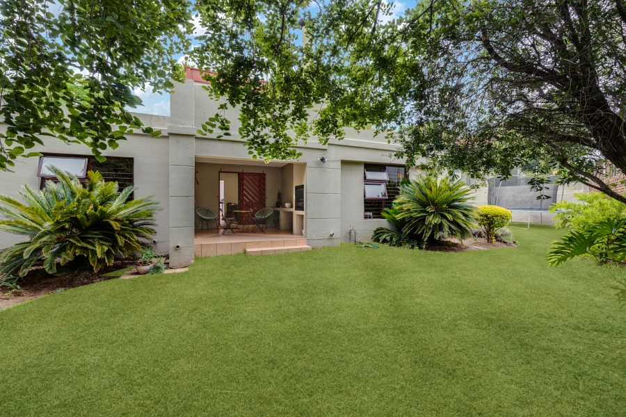 3 Bedroom Property for Sale in Fourways Gauteng