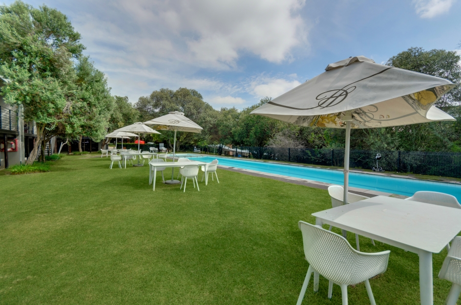 To Let 1 Bedroom Property for Rent in Fourways Gauteng