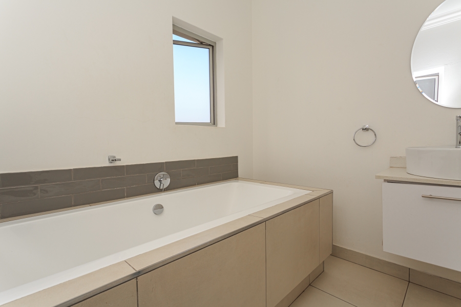 3 Bedroom Property for Sale in Craigavon Gauteng