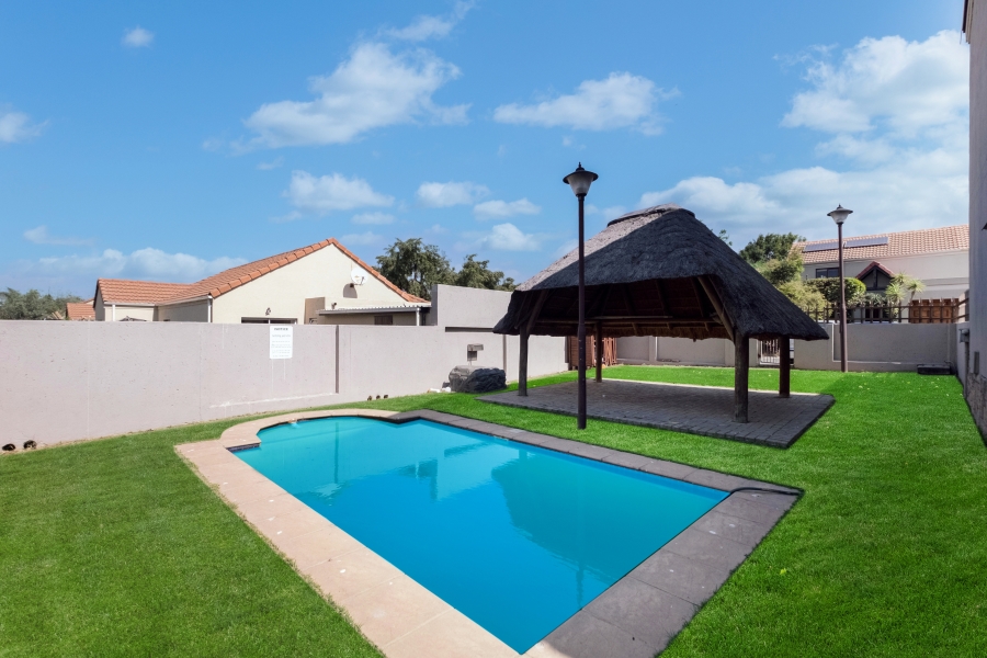 To Let 2 Bedroom Property for Rent in Craigavon Gauteng