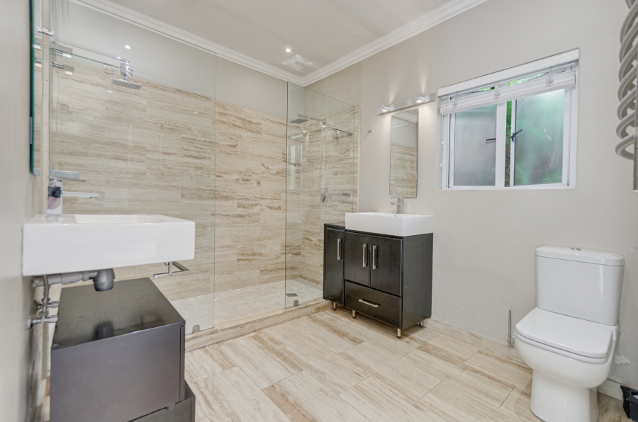 5 Bedroom Property for Sale in Bryanston Gauteng