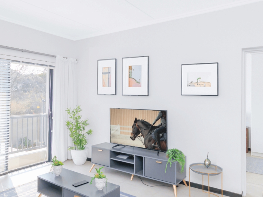 To Let 2 Bedroom Property for Rent in Broadacres Gauteng