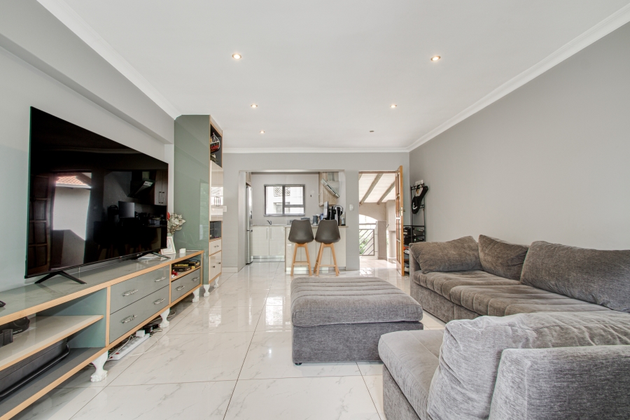 2 Bedroom Property for Sale in Fourways Gauteng