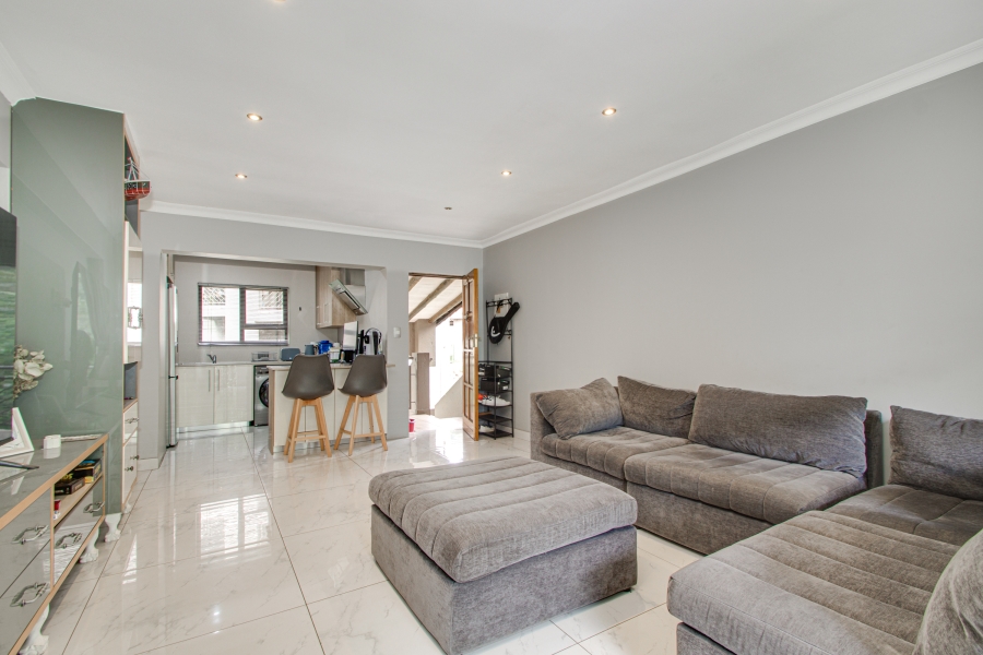 2 Bedroom Property for Sale in Fourways Gauteng