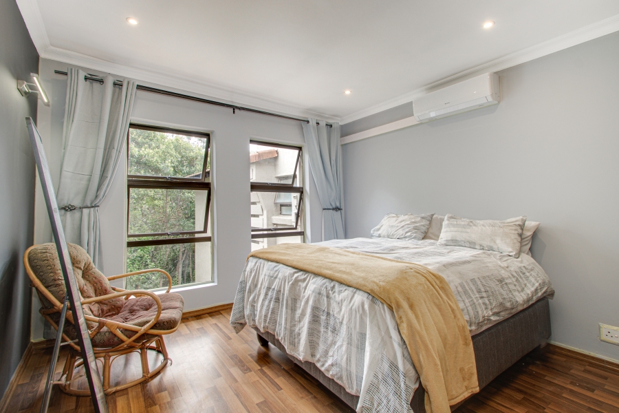 2 Bedroom Property for Sale in Fourways Gauteng