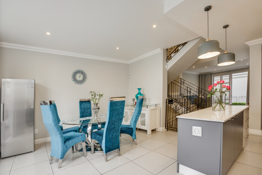 3 Bedroom Property for Sale in Bryanston Gauteng