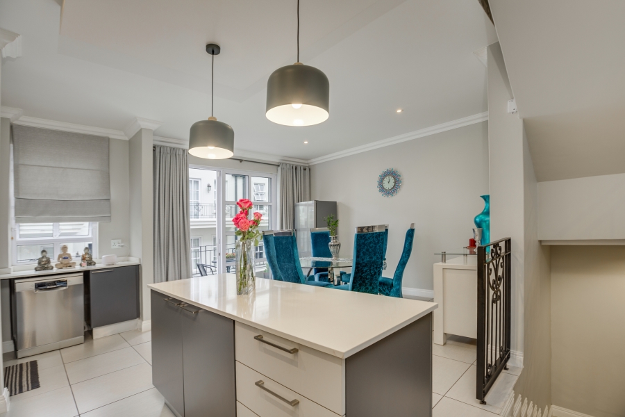 3 Bedroom Property for Sale in Bryanston Gauteng