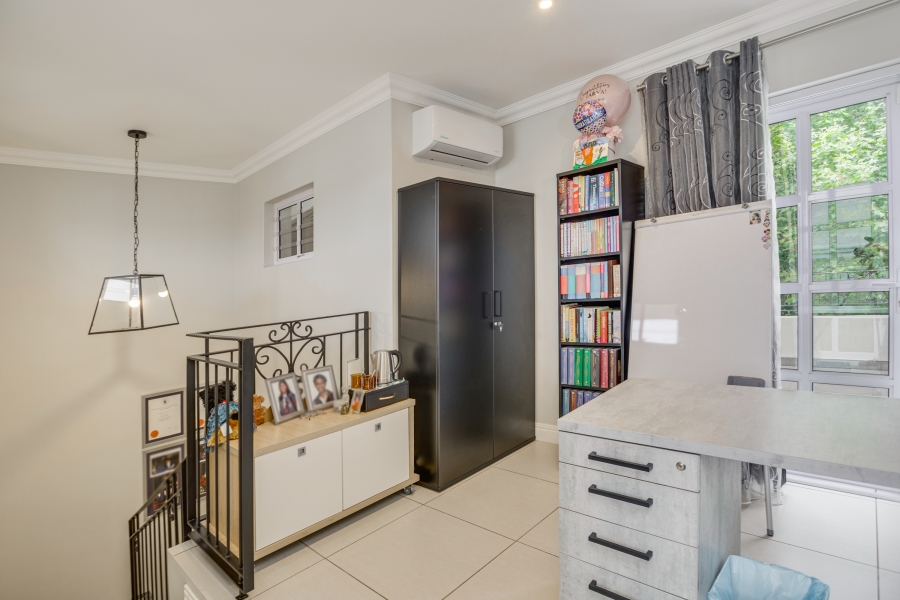 3 Bedroom Property for Sale in Bryanston Gauteng