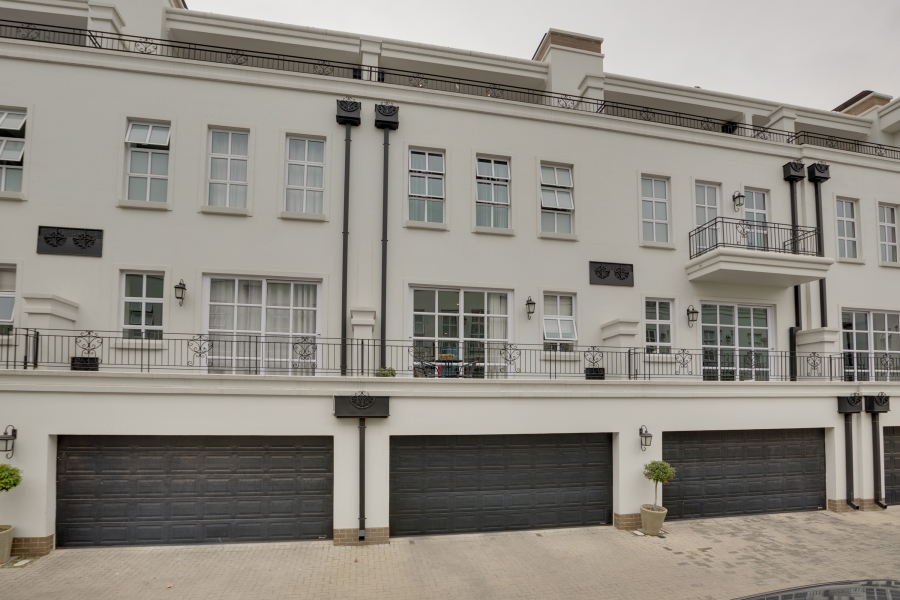 3 Bedroom Property for Sale in Bryanston Gauteng