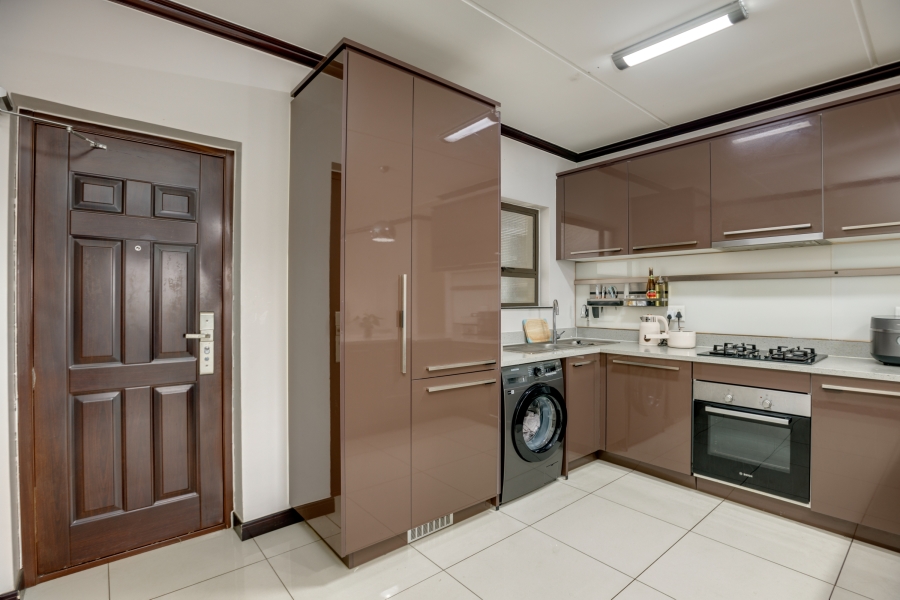 To Let 3 Bedroom Property for Rent in Kengies Gauteng