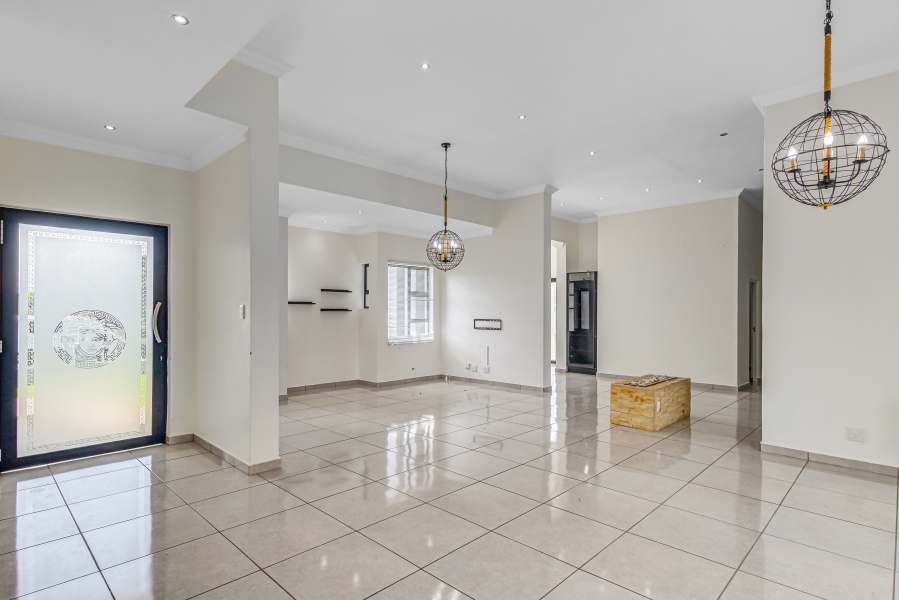 To Let 3 Bedroom Property for Rent in Copperleaf Estate Gauteng