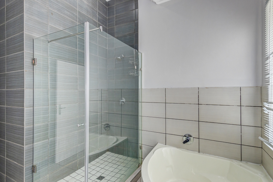 To Let 3 Bedroom Property for Rent in Copperleaf Estate Gauteng