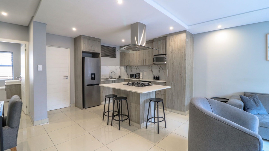 To Let 2 Bedroom Property for Rent in Broadacres Gauteng