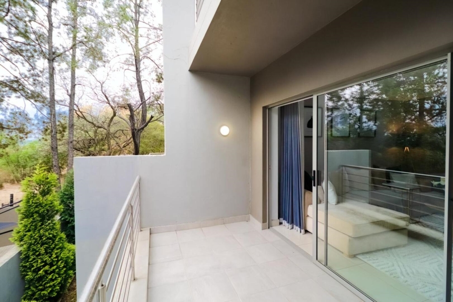 To Let 2 Bedroom Property for Rent in Broadacres Gauteng