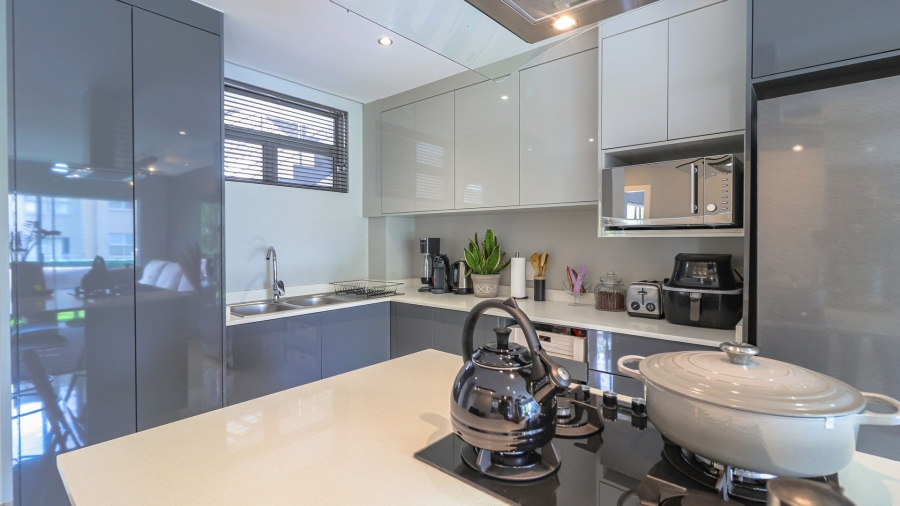 2 Bedroom Property for Sale in Broadacres Gauteng