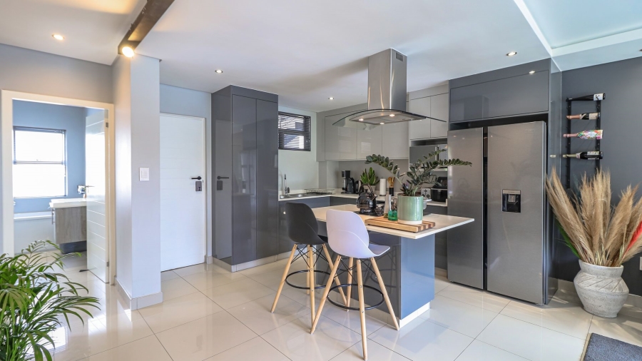 2 Bedroom Property for Sale in Broadacres Gauteng