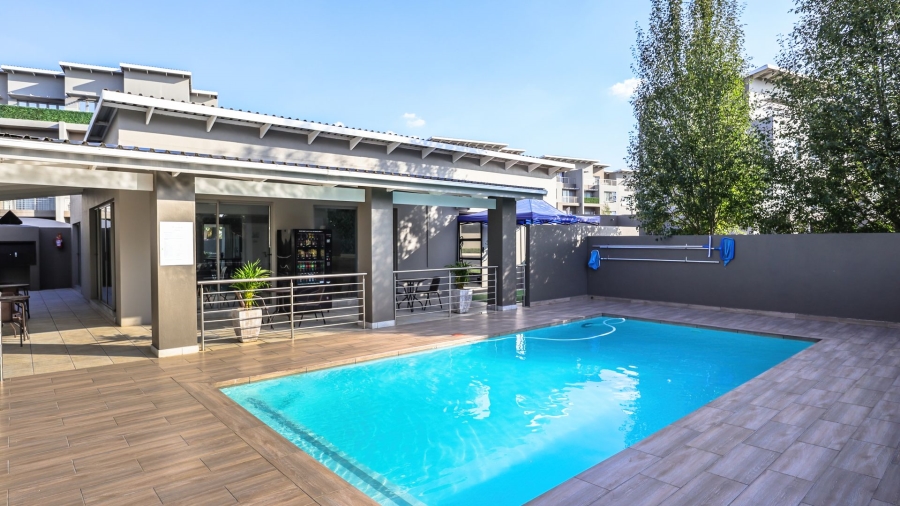 2 Bedroom Property for Sale in Broadacres Gauteng