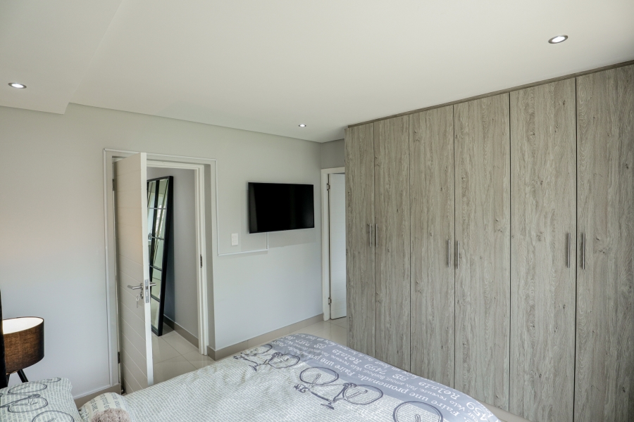 3 Bedroom Property for Sale in Broadacres Gauteng