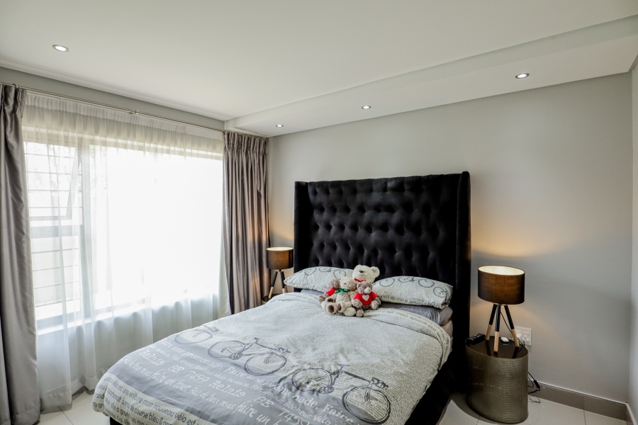 To Let 3 Bedroom Property for Rent in Broadacres Gauteng