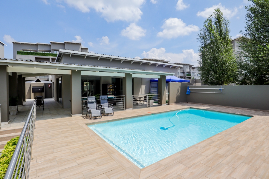 To Let 3 Bedroom Property for Rent in Broadacres Gauteng