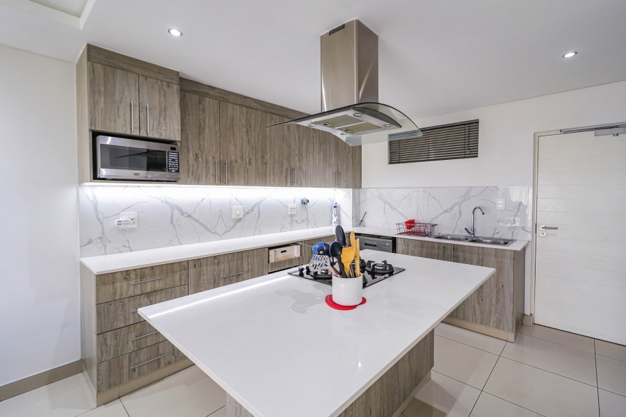 To Let 3 Bedroom Property for Rent in Broadacres Gauteng