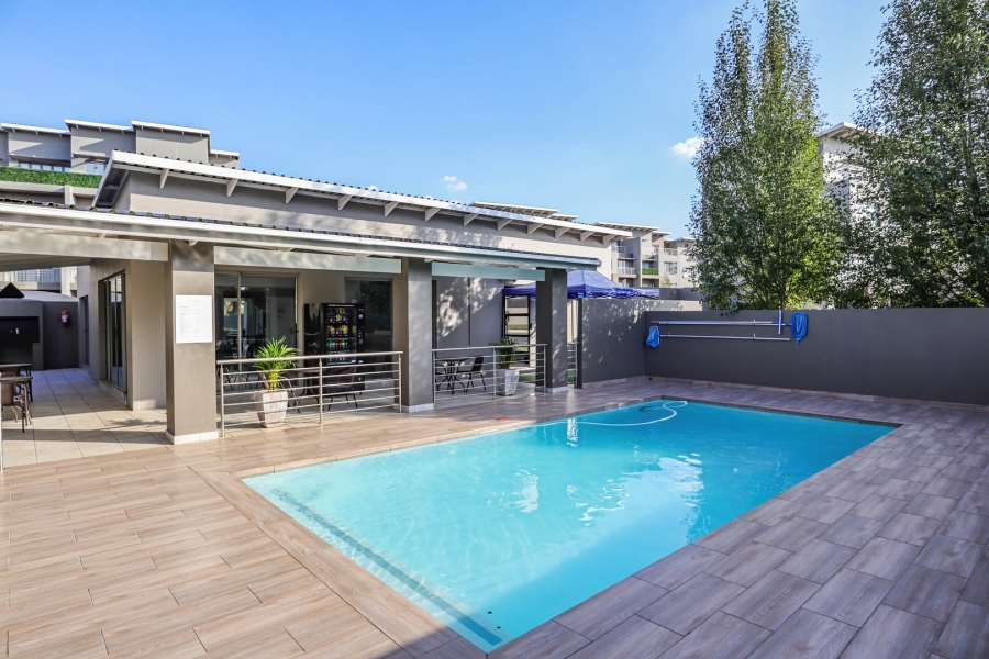 To Let 3 Bedroom Property for Rent in Broadacres Gauteng