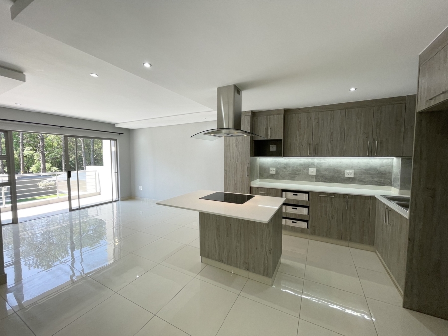 To Let 2 Bedroom Property for Rent in Broadacres Gauteng