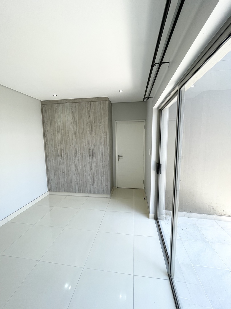 To Let 2 Bedroom Property for Rent in Broadacres Gauteng