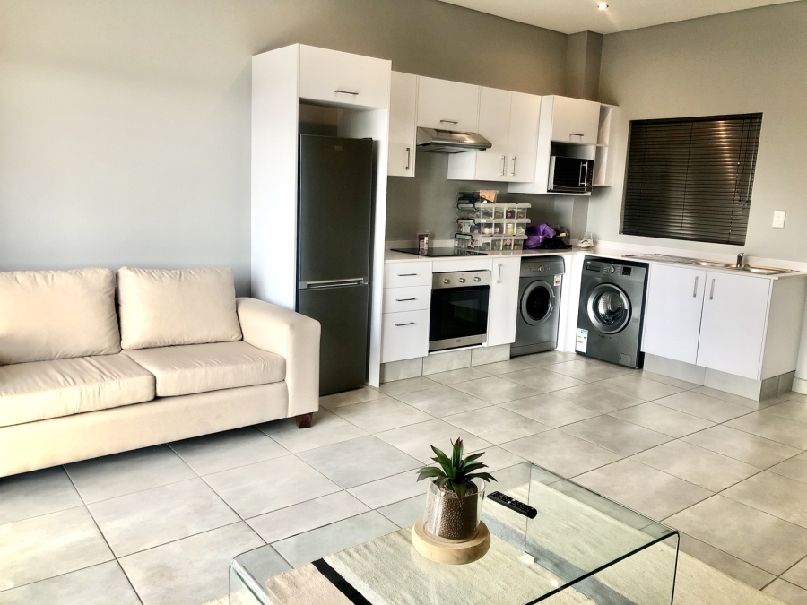 To Let 1 Bedroom Property for Rent in Broadacres Gauteng