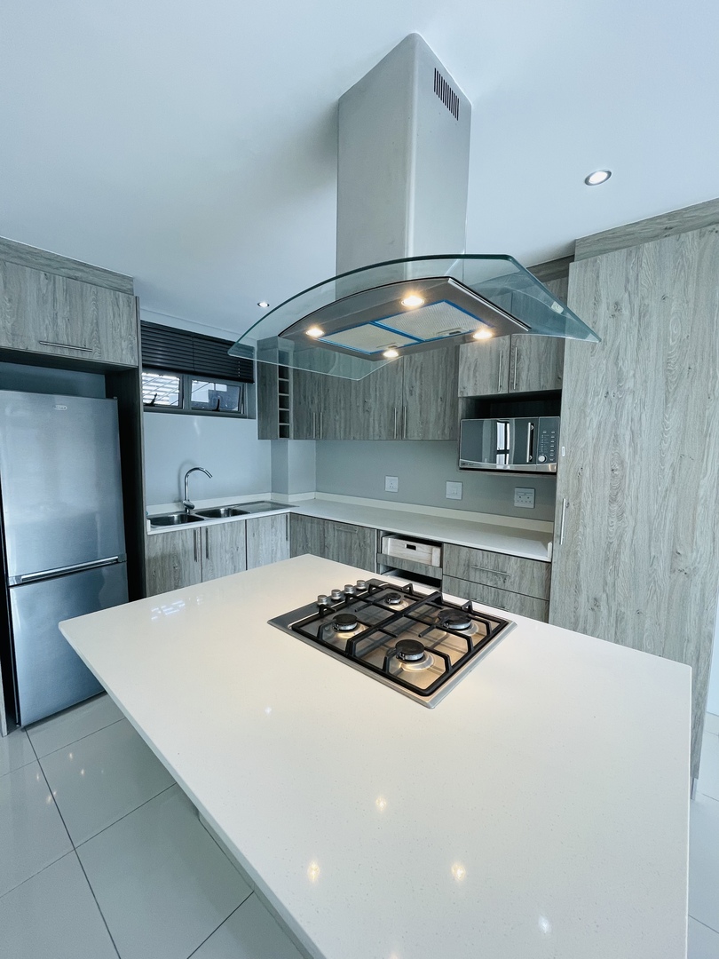 To Let 2 Bedroom Property for Rent in Broadacres Gauteng