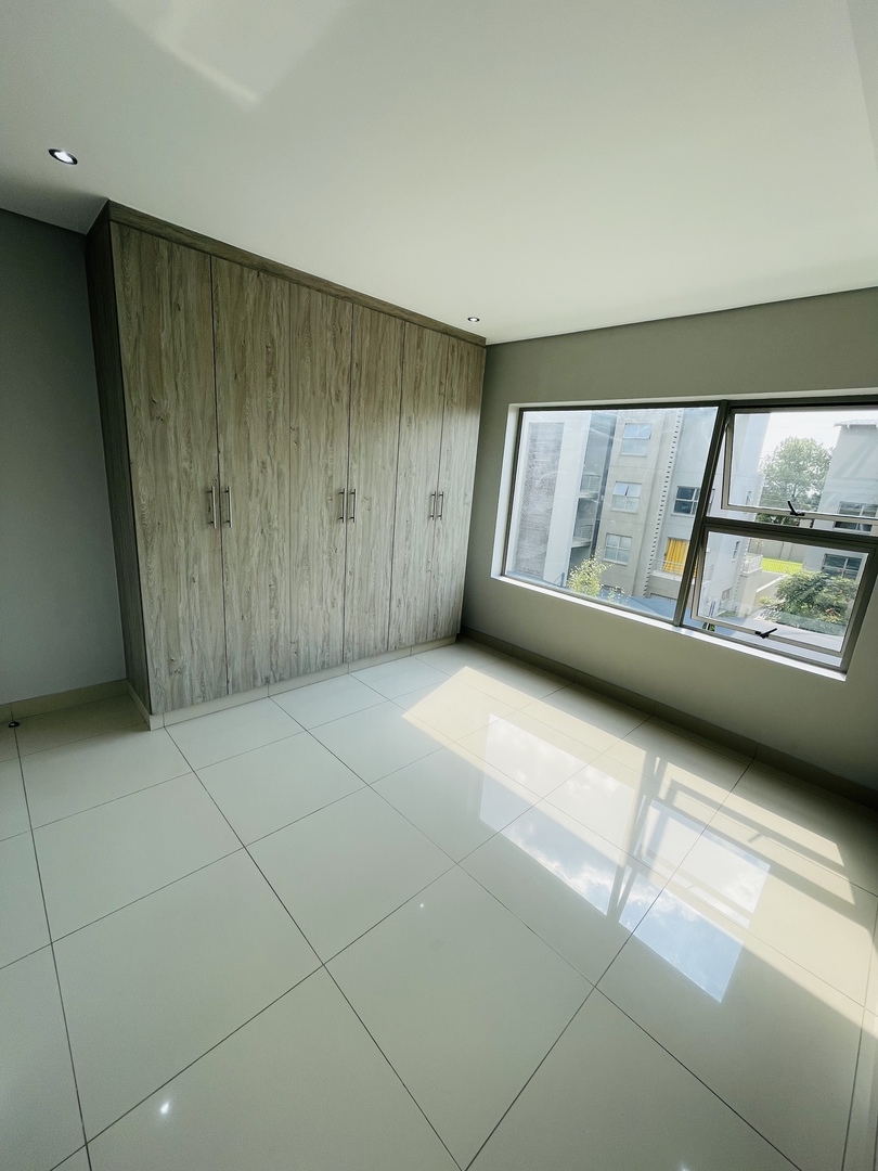 To Let 2 Bedroom Property for Rent in Broadacres Gauteng