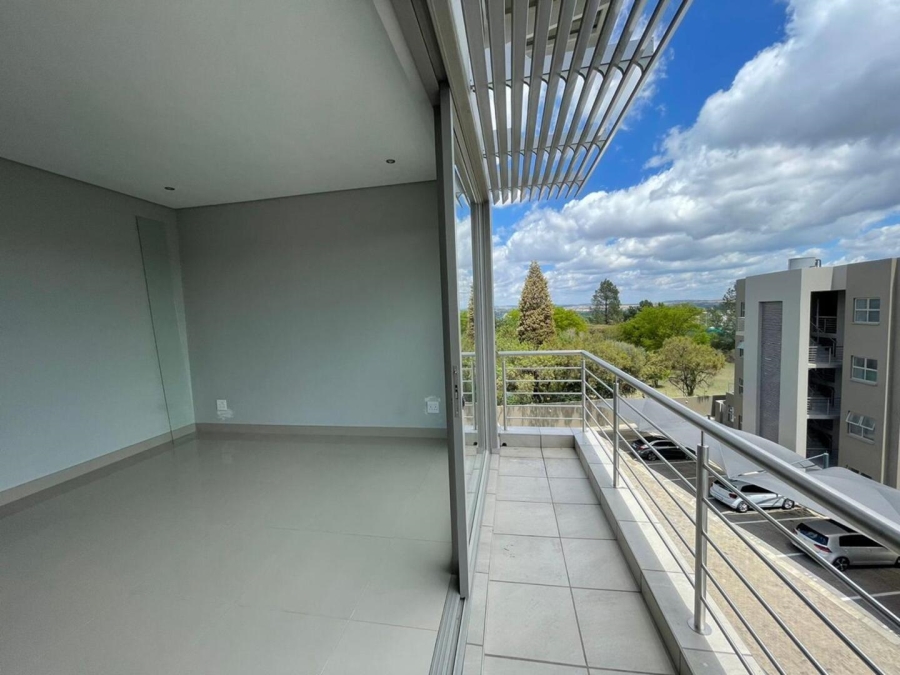 To Let 1 Bedroom Property for Rent in Broadacres Gauteng