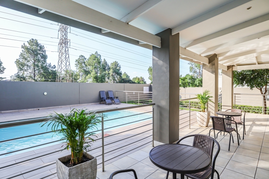 To Let 1 Bedroom Property for Rent in Broadacres Gauteng