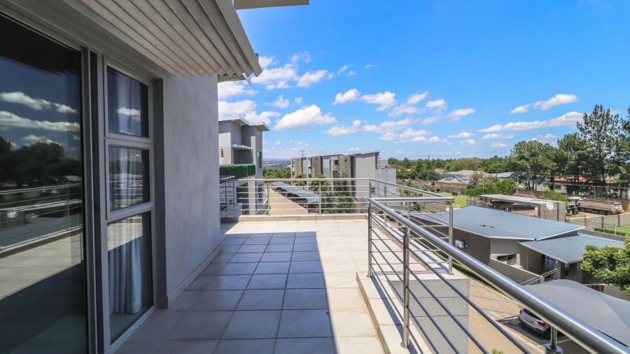 To Let 1 Bedroom Property for Rent in Broadacres Gauteng