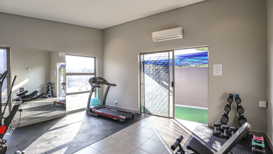 To Let 1 Bedroom Property for Rent in Broadacres Gauteng