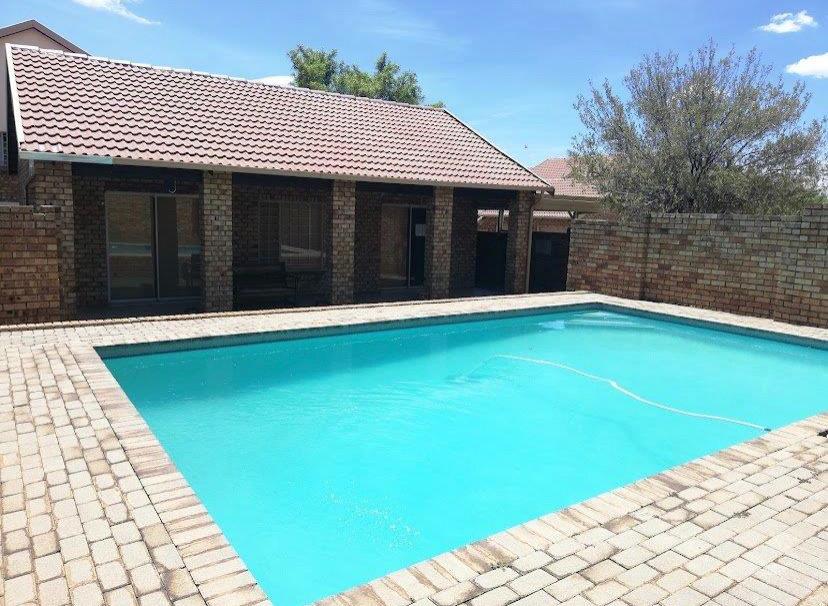 2 Bedroom Property for Sale in Celtisdal Gauteng