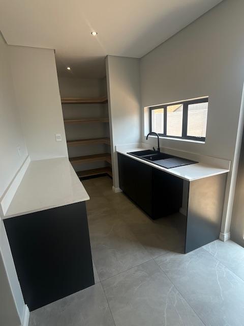 4 Bedroom Property for Sale in Fountainbrook Estate Gauteng