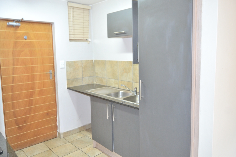 2 Bedroom Property for Sale in Amberfield Gauteng
