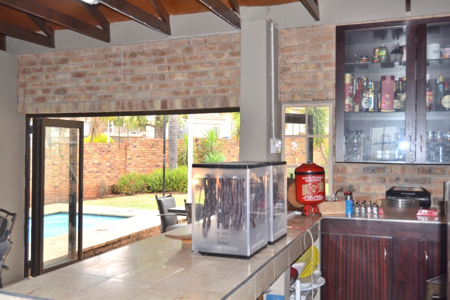 4 Bedroom Property for Sale in Thatchfield Estate Gauteng